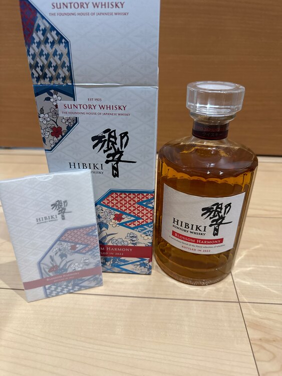 響ブロッサムハーモニー2022（お酒）の商品画像 - 査定依頼日：2025年5月31日 - 最高査定価格：17,000円