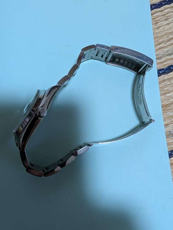 ロレックス その他 669（高級時計）の商品画像 - 査定依頼日：2025年5月3日 - 最高査定価格：350,000円