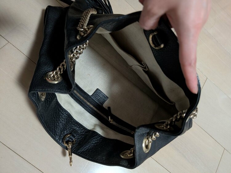 ショルダーバッグ（ブランドバッグ）の商品画像 - 査定依頼日：2026年5月3日 - 最高査定価格：120,000円