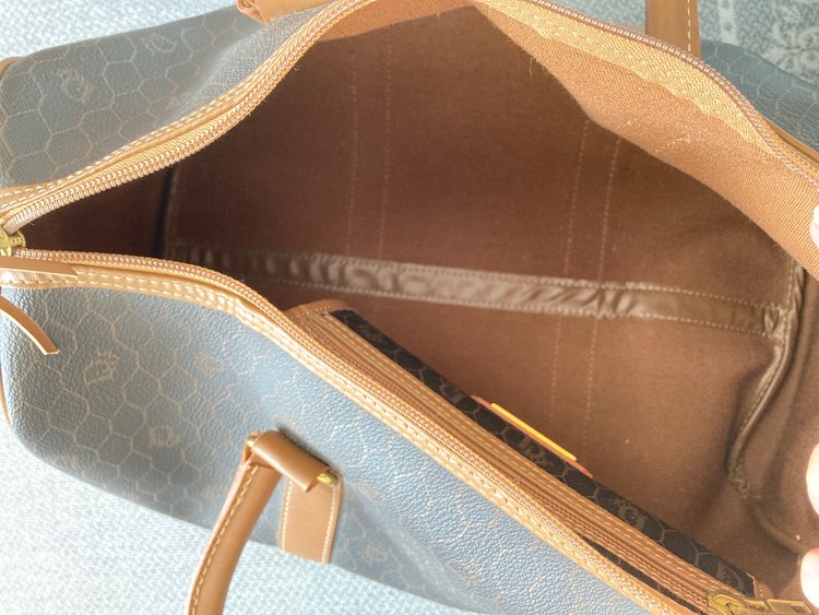 クリスチャン・ディオール ボストンバッグ（ブランドバッグ）の商品画像 - 査定依頼日：2022年10月21日 - 最高査定価格：20,000円