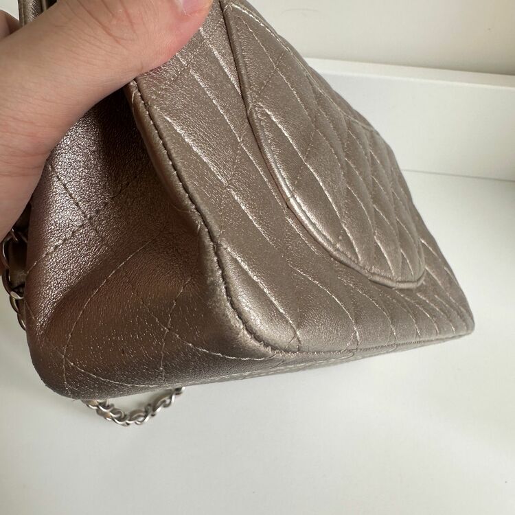 マトラッセ（ブランドバッグ）の商品画像 - 査定依頼日：2025年8月28日 - 最高査定価格：700,000円