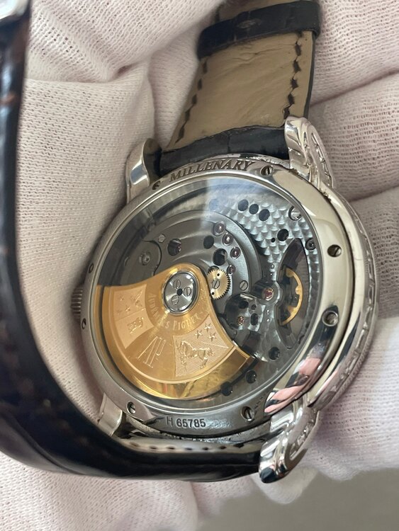 H65785（高級時計）の商品画像 - 査定依頼日：2025年5月16日 - 最高査定価格：1,100,000円