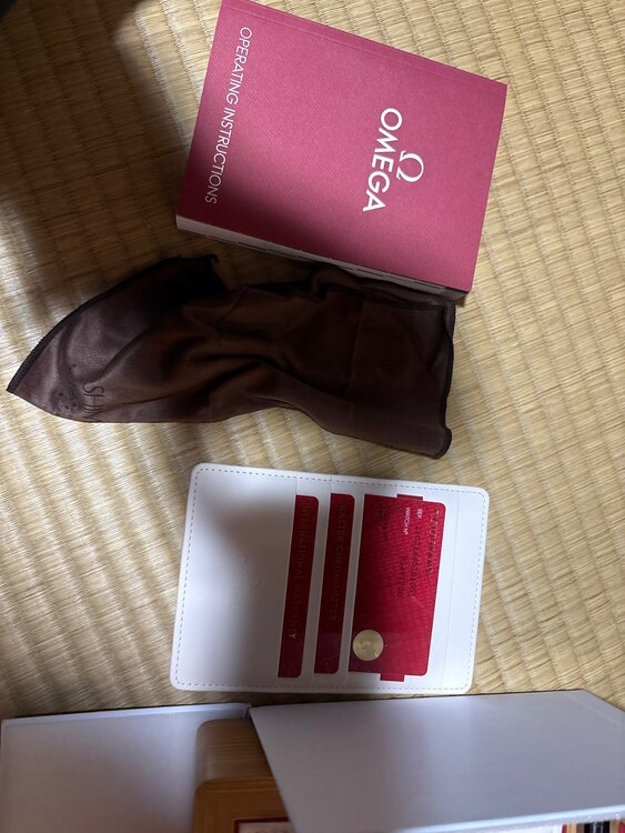 オメガ シーマスター ダイバー300m（高級時計）の商品画像 - 査定依頼日：2025年5月7日 - 最高査定価格：1,000,000円