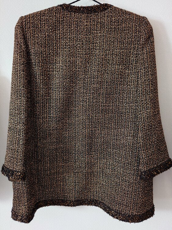 ジャケット（古着・ファッション）の商品画像 - 査定依頼日：2025年12月5日 - 最高査定価格：150,000円