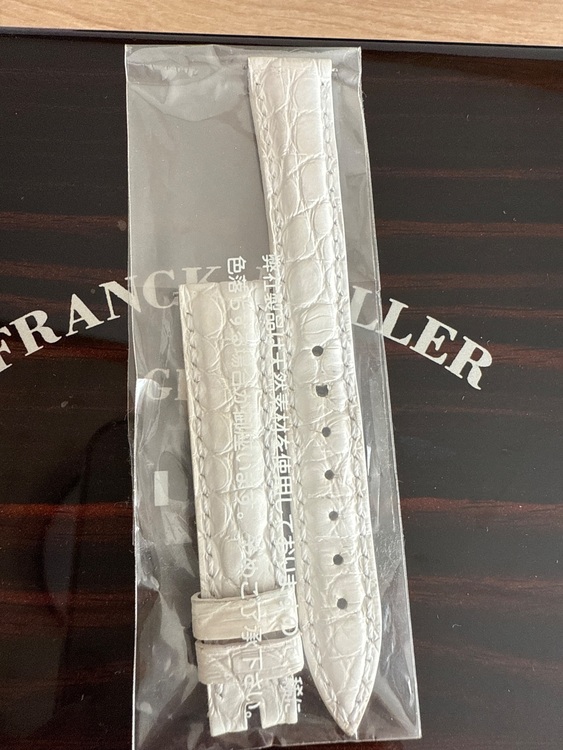 フランクミューラートノウカーベックス（高級時計）の商品画像 - 査定依頼日：2025年9月8日 - 最高査定価格：200,000円