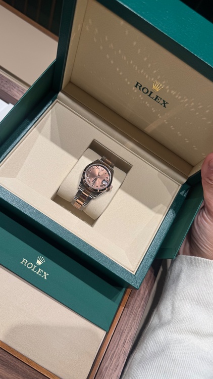 ロレックス デイトジャスト ロ278271（高級時計）の商品画像 - 査定依頼日：2026年1月27日 - 最高査定価格：2,600,000円