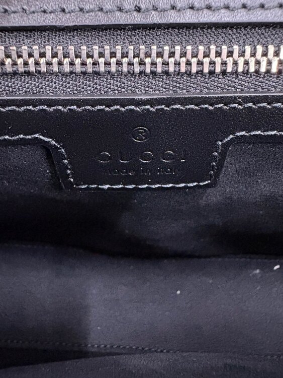 GUCCI ショルダーバッグ（ブランドバッグ）の商品画像 - 査定依頼日：2025年5月30日 - 最高査定価格：93,000円