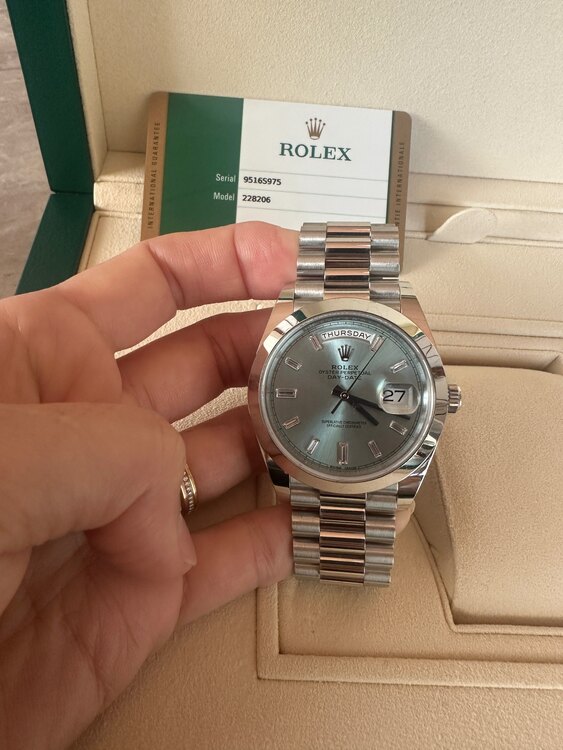 ロレックス デイデイト 22820（高級時計）の商品画像 - 査定依頼日：2025年4月30日 - 最高査定価格：8,500,000円
