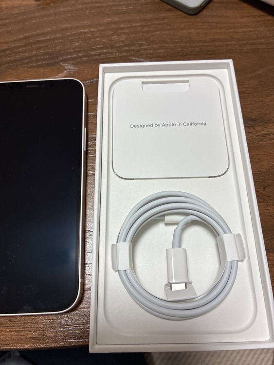 iPhone iPhone 12 128GB SIMフリー（スマホ）の商品画像 - 査定依頼日：2026年7月4日 - 最高査定価格：25,500円