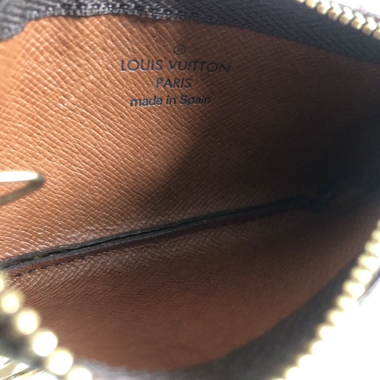 ポシェットクレ（ブランド財布・小物）の商品画像 - 査定依頼日：2026年3月2日 - 最高査定価格：15,000円