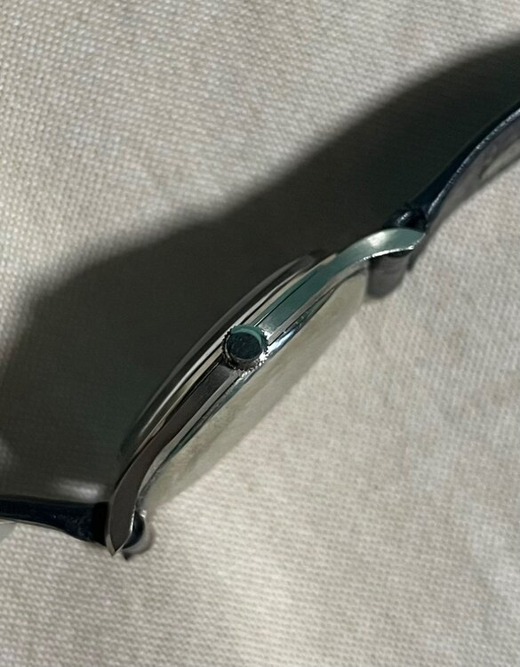 オーデマピゲ その他 おそらく60年代の18ホワイトごーるd（高級時計）の商品画像 - 査定依頼日：2025年1月15日 - 最高査定価格：356,000円