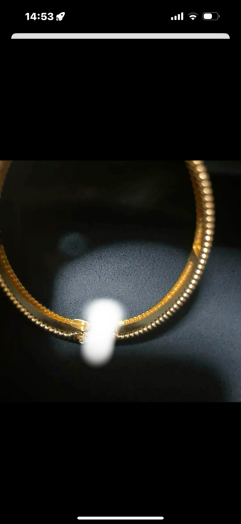 ヴァンクリーフアンドアーペル　ペルレバングル（金・貴金属）の商品画像 - 査定依頼日：2025年1月27日 - 最高査定価格：650,000円