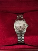 ロレックス デイトジャスト 79174NG型（高級時計）の商品画像 - 査定依頼日：2026年1月23日 - 最高査定価格：950,000円