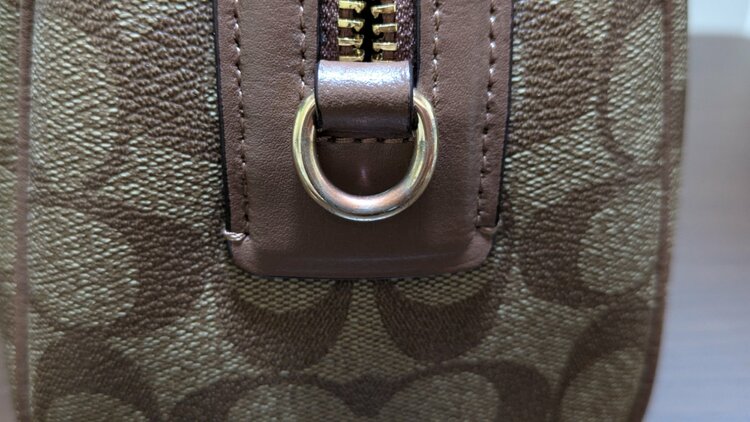 ミニベネットサッチェル(型番32203)（ブランドバッグ）の商品画像 - 査定依頼日：2026年3月27日 - 最高査定価格：2,500円