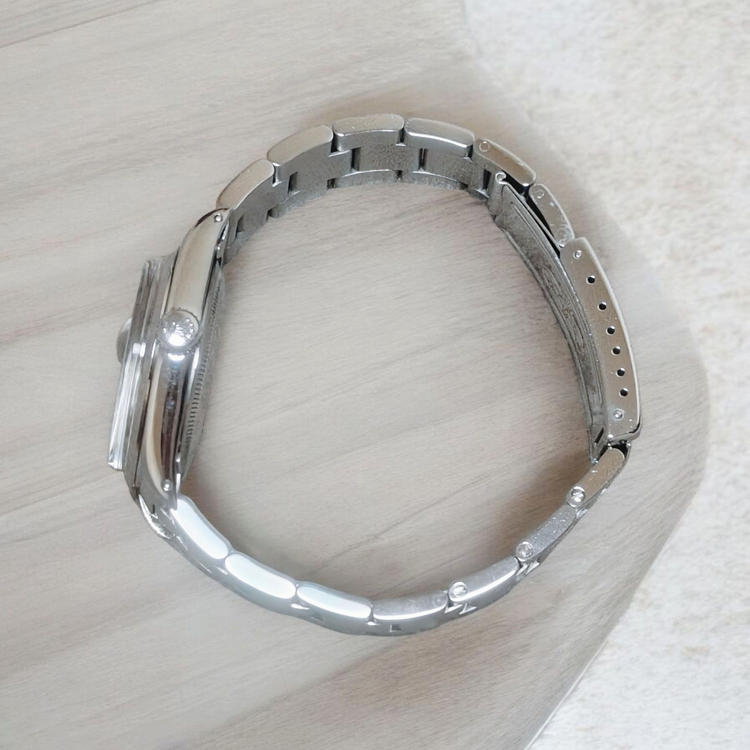 Oyster Perpetual Date（高級時計）の商品画像 - 査定依頼日：2025年3月14日 - 最高査定価格：380,000円