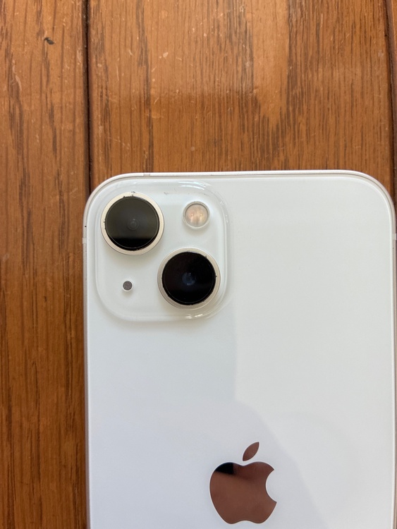 iPhone iPhone 13 128GB 楽天モバイル（スマホ）の商品画像 - 査定依頼日：2026年9月17日 - 最高査定価格：39,500円