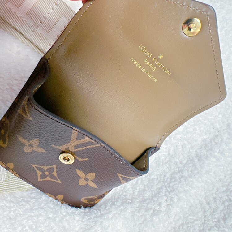 ルイヴィトン モノグラム （ブランドバッグ）の商品画像 - 査定依頼日：2025年4月1日 - 最高査定価格：240,000円