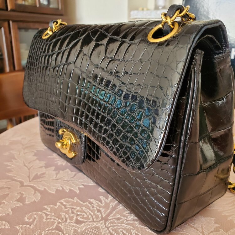 クロコダイルダブルチェーン23（ブランドバッグ）の商品画像 - 査定依頼日：2026年1月23日 - 最高査定価格：2,000,000円