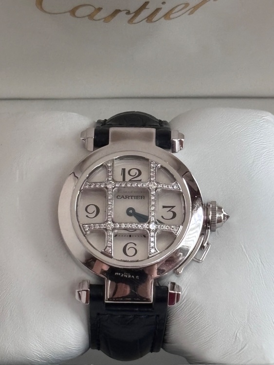 カルティエ パシャ WJ11932 G（高級時計）の商品画像 - 査定依頼日：2025年7月20日 - 最高査定価格：900,000円