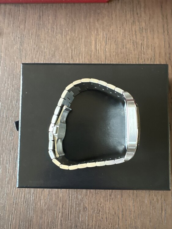 カルティエ サントス WSSA003（高級時計）の商品画像 - 査定依頼日：2025年5月28日 - 最高査定価格：900,000円