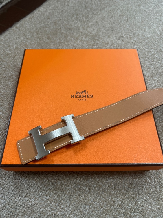 ベルト（ブランド財布・小物）の商品画像 - 査定依頼日：2026年4月4日 - 最高査定価格：30,000円