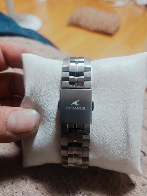 カシオ　オシアナスマンタ（高級時計）の商品画像 - 査定依頼日：2025年9月6日 - 最高査定価格：30,000円