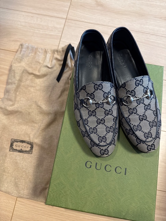 グッチ  （ブランドバッグ）の商品画像 - 査定依頼日：2025年12月8日 - 最高査定価格：30,000円