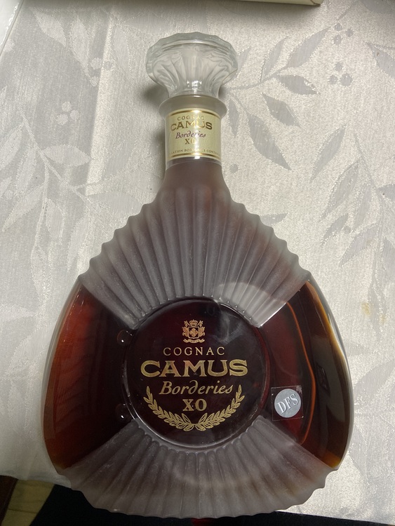 CAMUS BORDERIES XO COGNAC（お酒）の商品画像 - 査定依頼日：2020年11月10日 - 最高査定価格：4,500円