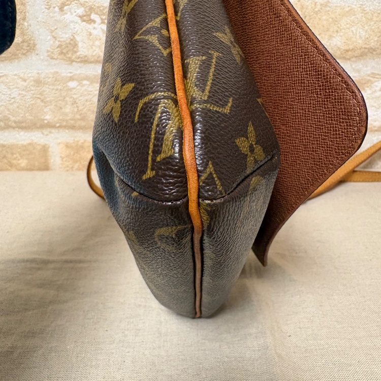 ルイヴィトン モノグラム （ブランドバッグ）の商品画像 - 査定依頼日：2026年4月28日 - 最高査定価格：50,000円