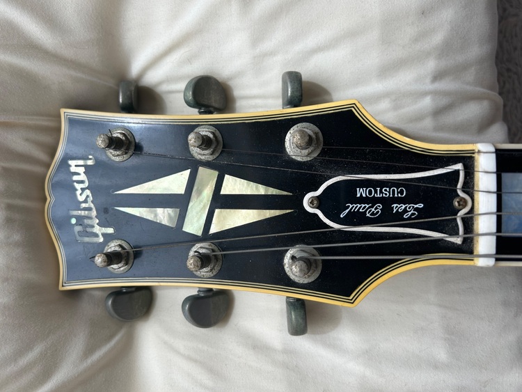 Gibson Custom Shop製 Les Paul Custom（ピアノ・楽器・PA機材）の商品画像 - 査定依頼日：2025年10月12日 - 最高査定価格：430,000円