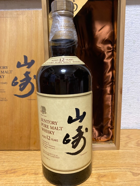 サントリーピュアモルトウイスキー山崎12年　750ml 43%（お酒）の商品画像 - 査定依頼日：2025年8月19日 - 最高査定価格：26,500円