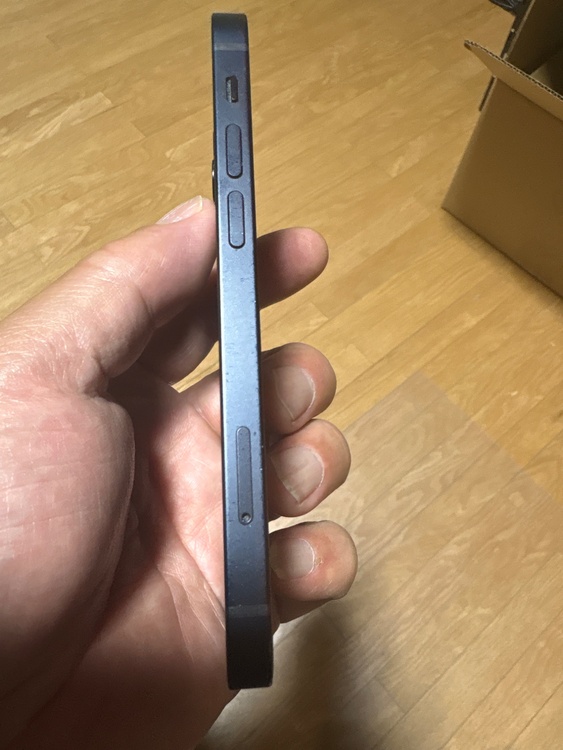 iPhone 12 mini 64GB docomo（スマホ）の商品画像 - 査定依頼日：2026年5月2日 - 最高査定価格：20,000円
