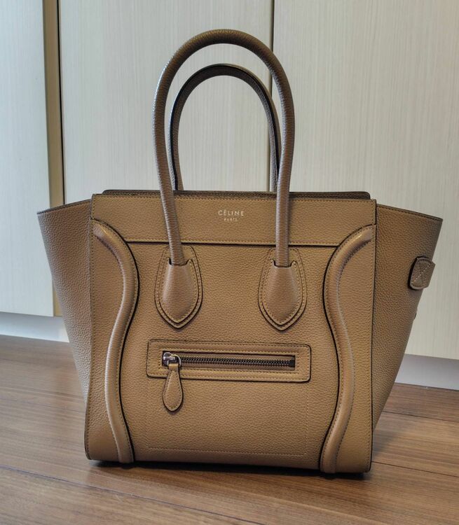 セリーヌ　ラゲージ　（ブランドバッグ）の商品画像 - 査定依頼日：2025年8月29日 - 最高査定価格：130,000円