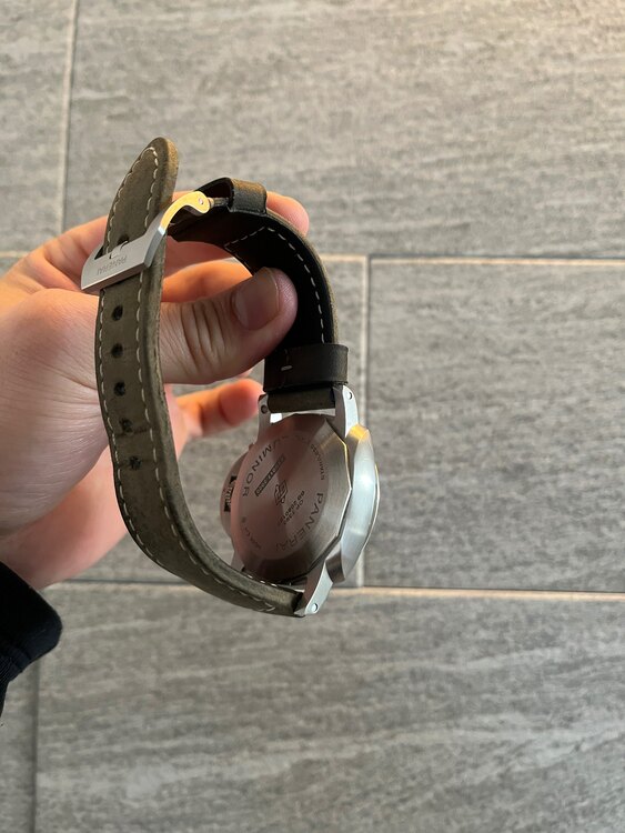 パネライルミノールマリーナ（高級時計）の商品画像 - 査定依頼日：2025年4月15日 - 最高査定価格：660,000円