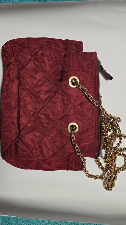 プラダ  （ブランドバッグ）の商品画像 - 査定依頼日：2026年4月19日 - 最高査定価格：100,000円