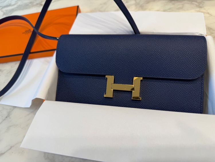 コンスタンス　トゥゴー　コンスタンスtogo エルメス（ブランドバッグ）の商品画像 - 査定依頼日：2025年10月31日 - 最高査定価格：700,000円