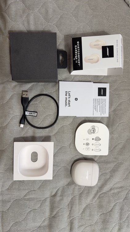 BOSE qc earbuds II（オーディオ・スピーカー）の商品画像 - 査定依頼日：2026年5月14日 - 最高査定価格：100,000円