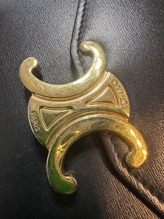 セリーヌ  （ブランドバッグ）の商品画像 - 査定依頼日：2025年8月12日 - 最高査定価格：220,000円