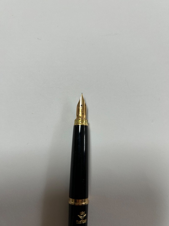 プラチナム万年筆のペン先K18（金・貴金属）の商品画像 - 査定依頼日：2026年2月27日 - 最高査定価格：6,000円