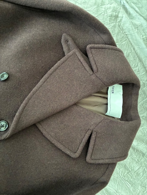 TICCA ピーコート　ブラウン色　1回のみ着用（古着・ファッション）の商品画像 - 査定依頼日：2026年1月26日 - 最高査定価格：3,000円