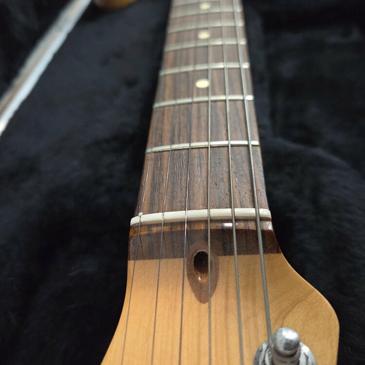 Fender エレキギター テレキャスター 2012年 USA（ピアノ・楽器・PA機材）の商品画像 - 査定依頼日：2026年5月14日 - 最高査定価格：100,000円