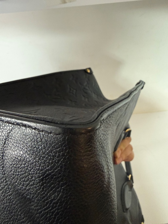 オンザゴーMM モノグラムアンプラント M45595（ブランドバッグ）の商品画像 - 査定依頼日：2026年2月9日 - 最高査定価格：280,000円