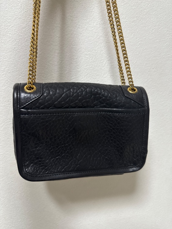 イブサンローラン  （ブランドバッグ）の商品画像 - 査定依頼日：2025年8月24日 - 最高査定価格：220,000円