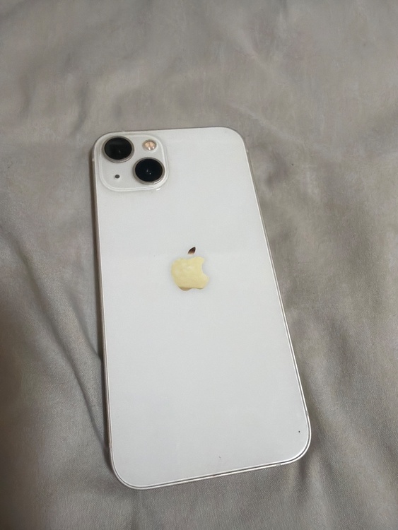iPhone13（カメラ）の商品画像 - 査定依頼日：2026年8月6日 - 最高査定価格：37,000円