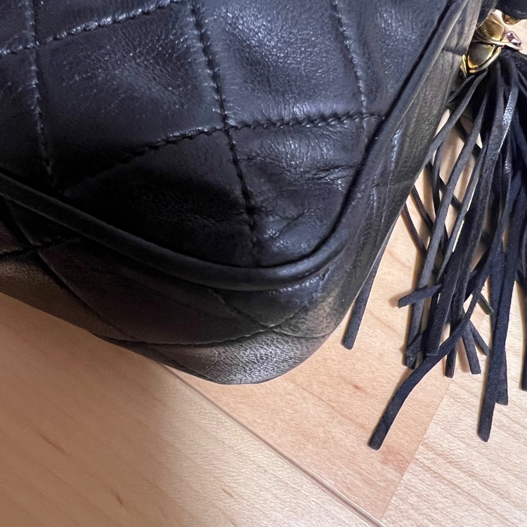 フリンジショルダーバッグ（ブランドバッグ）の商品画像 - 査定依頼日：2025年9月29日 - 最高査定価格：170,000円