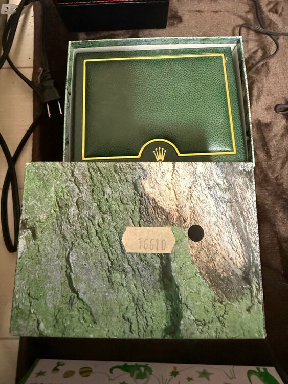 ロレックス サブマリーナー 16610（高級時計）の商品画像 - 査定依頼日：2026年3月28日 - 最高査定価格：1,520,000円