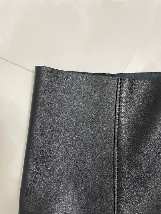 セリーヌ　ホリゾンタルカバ（ブランドバッグ）の商品画像 - 査定依頼日：2022年9月20日 - 最高査定価格：33,000円