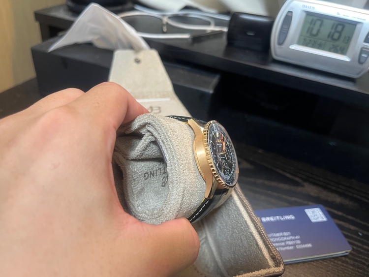 ブライトリング ナビタイマー ひ（高級時計）の商品画像 - 査定依頼日：2025年7月23日 - 最高査定価格：1,450,000円