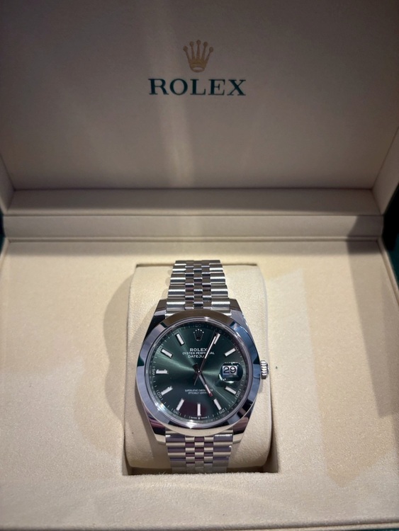 41 ミントグリーン（高級時計）の商品画像 - 査定依頼日：2025年6月26日 - 最高査定価格：1,600,000円