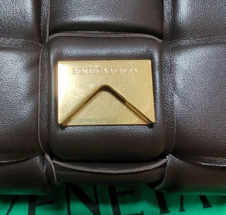 ボッテガ・ヴェネタ ケリー （ブランドバッグ）の商品画像 - 査定依頼日：2025年3月23日 - 最高査定価格：120,000円